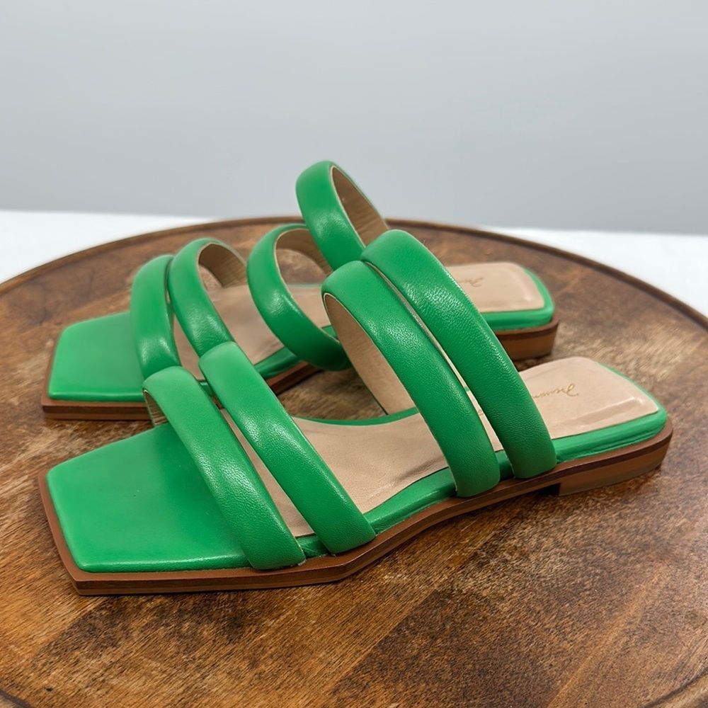 Massimo Matteo Sandals Wm 6M Foglia Green Clarette Slide Flat Square Toe